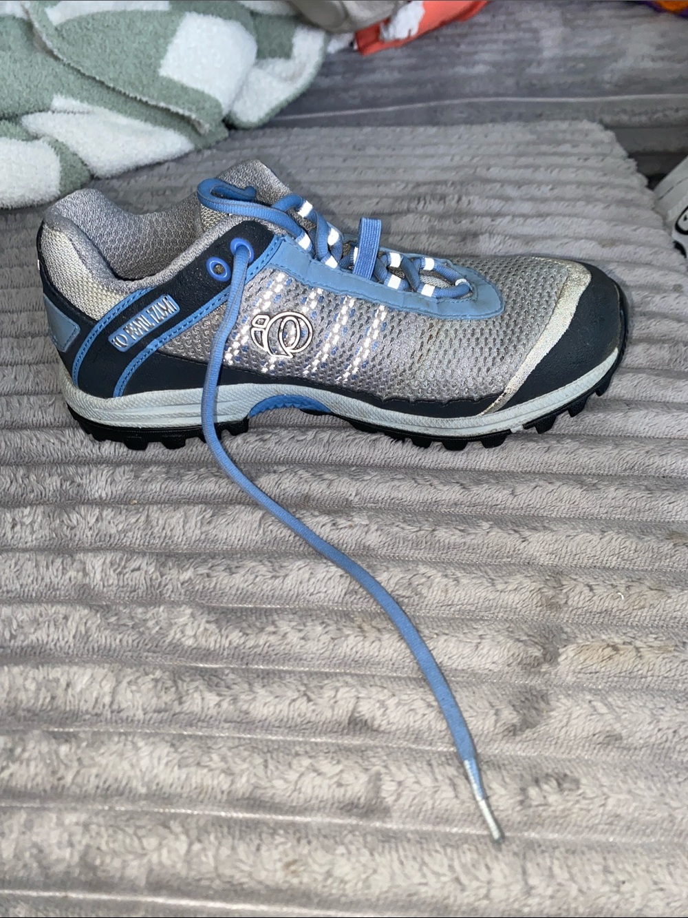 Pearl Izumi Alp 39 Mountain Bike shoes Womens 8
